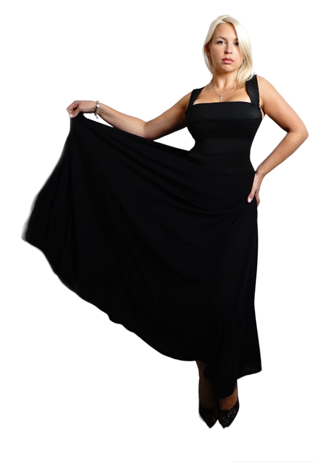 #1001 - Robe Longue Noire Avec Lacets